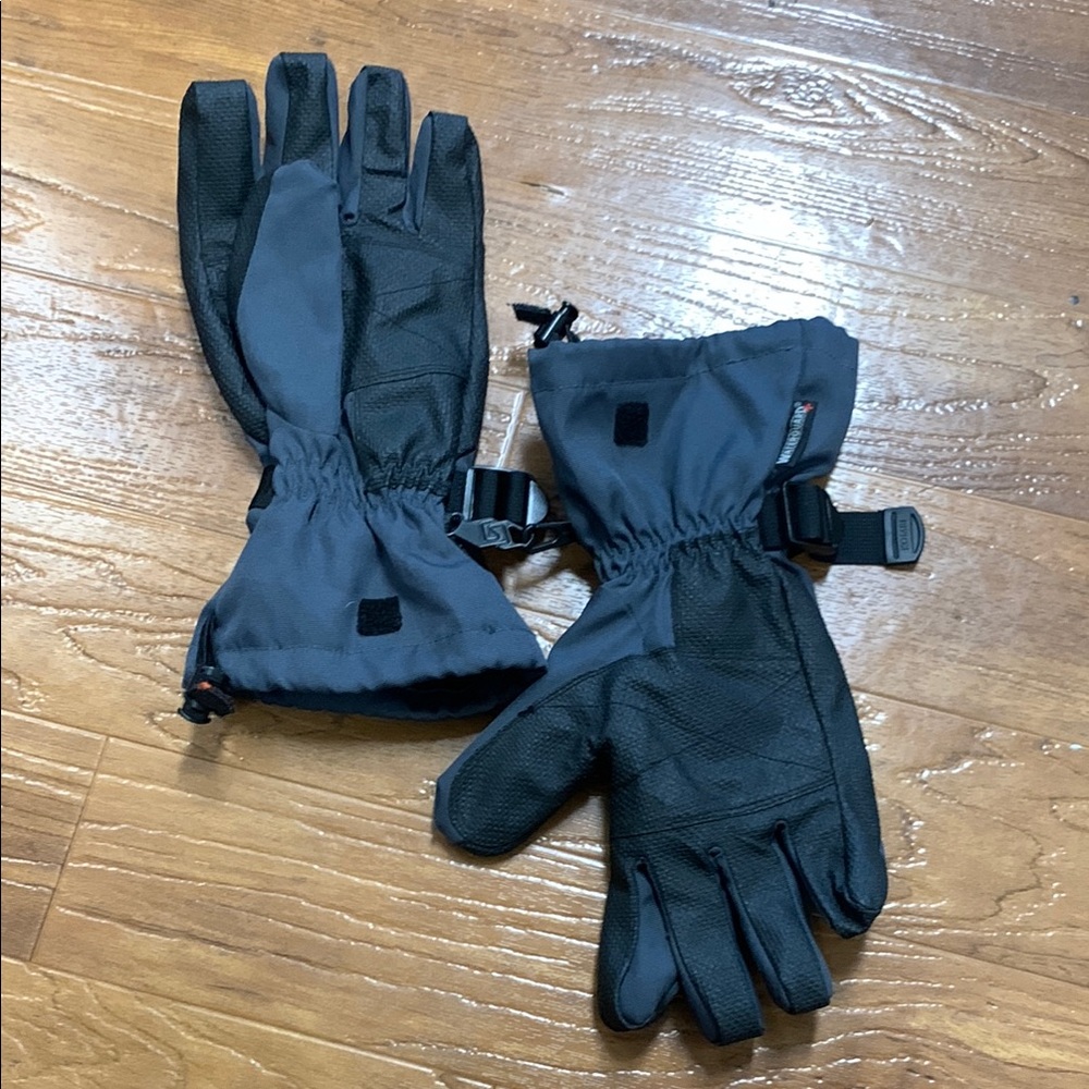 Kombi Waterguard Black and Gray Insulated Winter Gloves